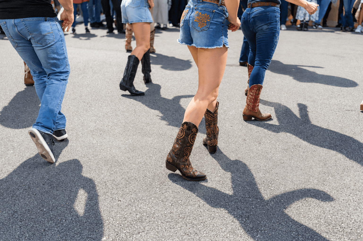 Line Dancing by Western Stomp